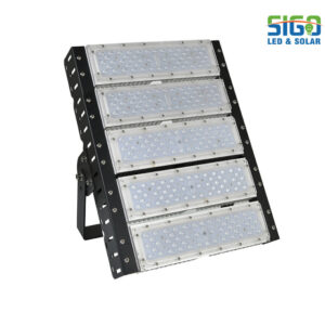 Commercial LED Flood Light - 50W to 300W with IP65 & Advanced Heat Management-6