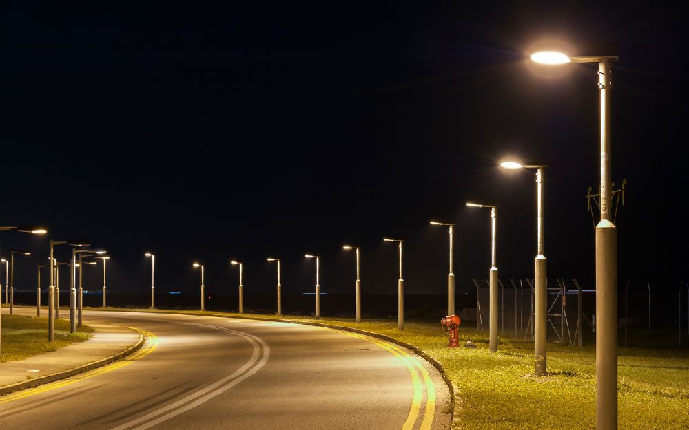 高速道路に最適なLED街路灯