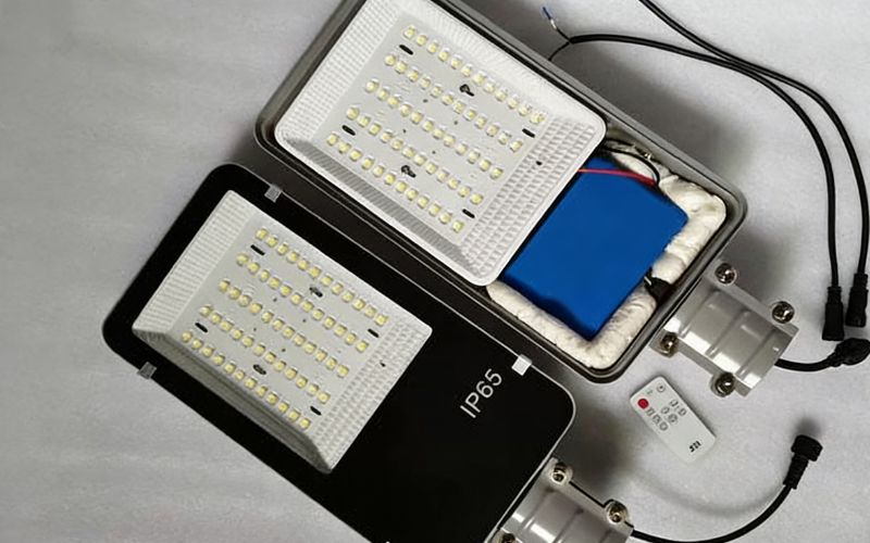 Solar Street Light Batteries at the End of Their Useful Life